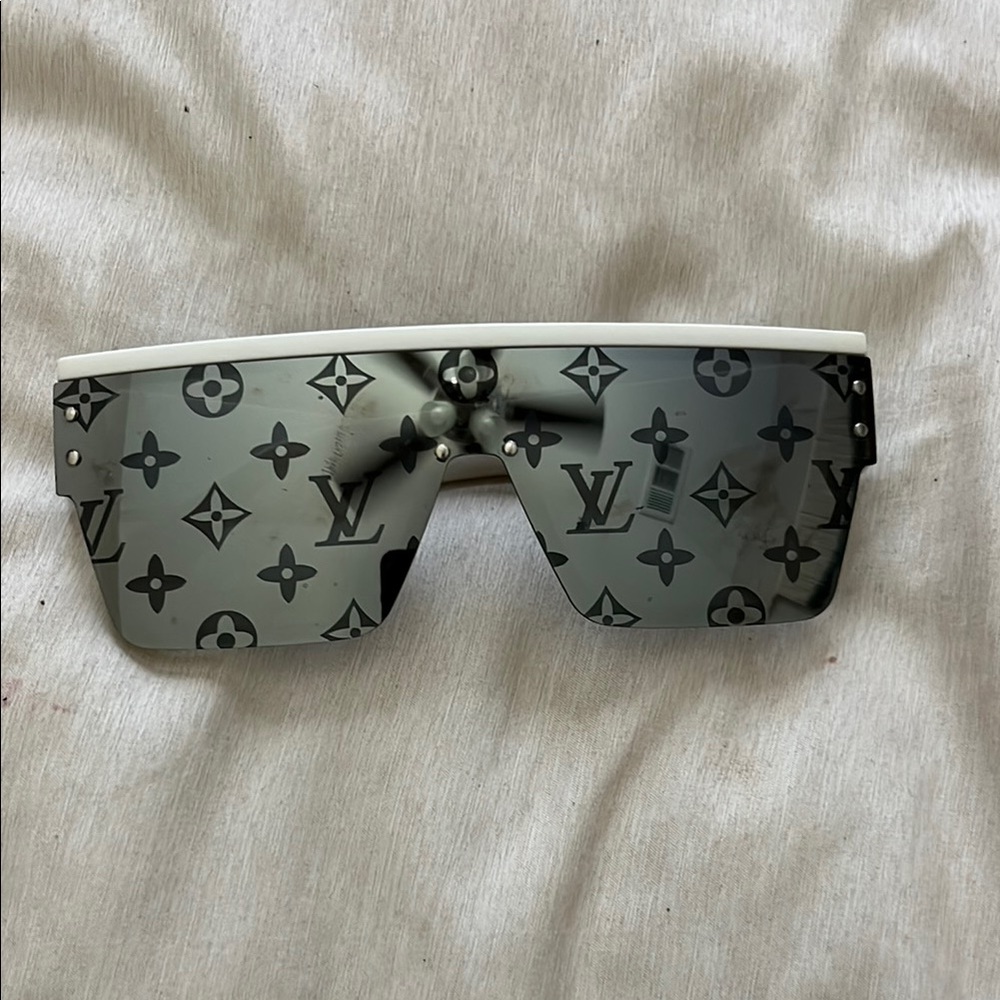 Louis Vuitton Black and Gray Monogram Shield Sunglasses